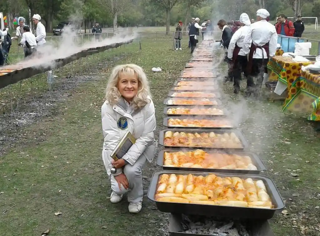 Як святкували День міста в Запоріжжі: ярмарок на Набережній, квіткові інсталяції та кулінарні рекорди