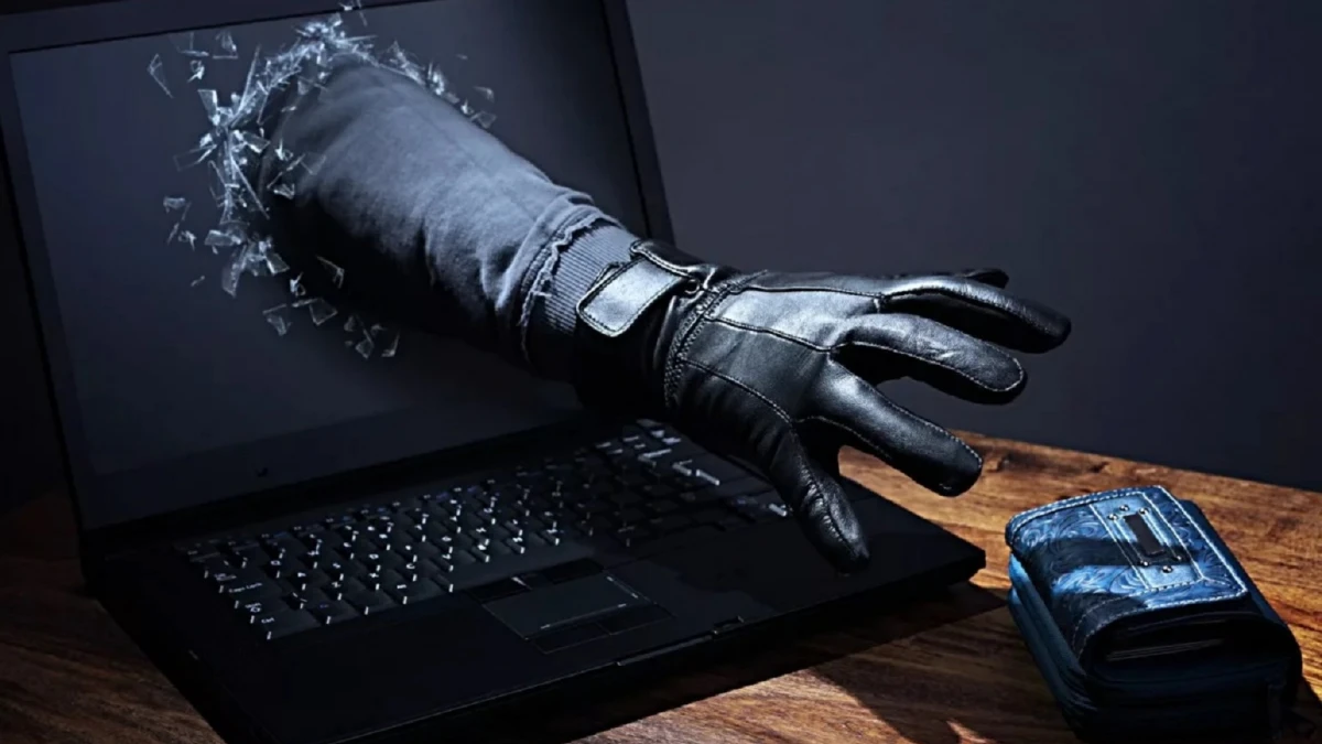 У Запоріжжі пенсіонер втратив 10 тисяч гривень через шахрайську онлайн-угоду