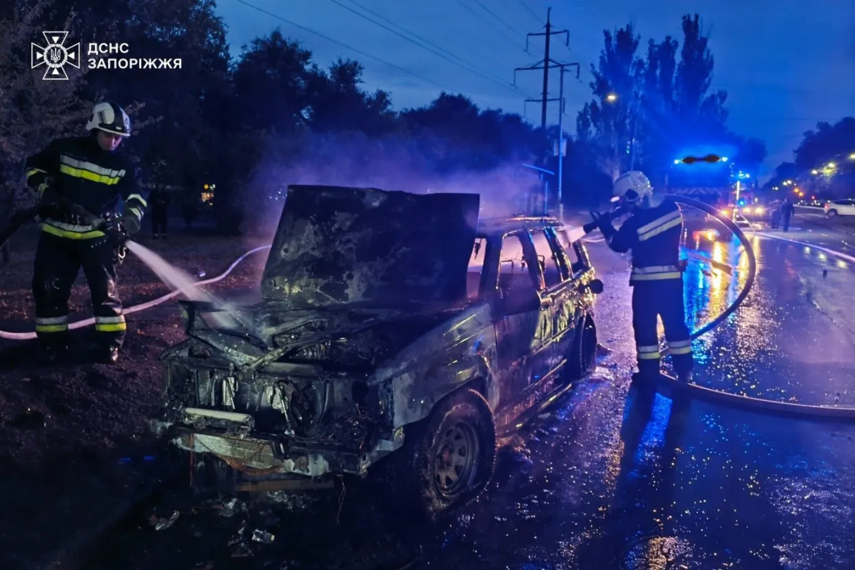 У Запоріжжі за один вечір згоріли три легкові автомобілі