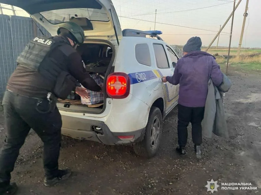 Поліція евакуювала сімох жителів із небезпечних районів Запорізької області