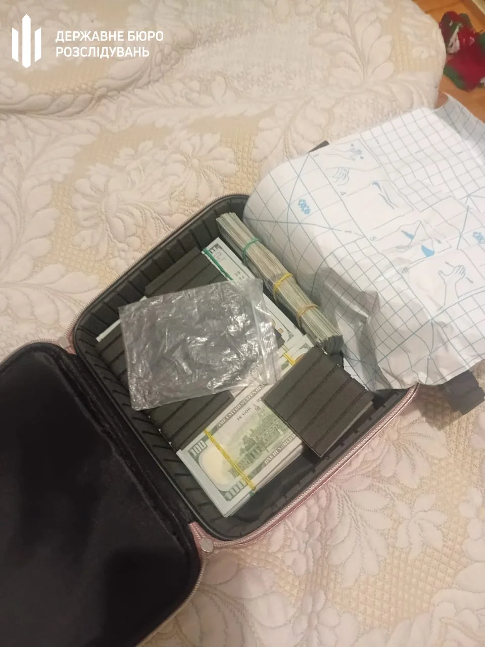У Запоріжжі затримали правоохоронців, які організували переправлення дезертирів за кордон