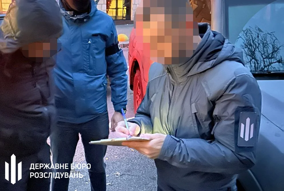 У Запоріжжі затримали правоохоронців, які організували переправлення дезертирів за кордон
