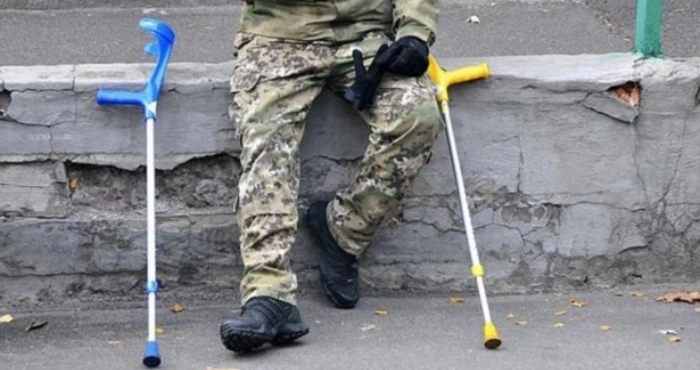 У Запоріжжі двоє чоловіків викрали з картки військового понад пів мільйона гривень