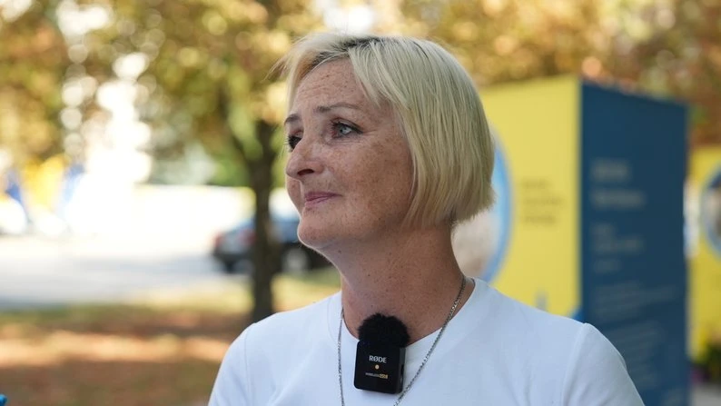 «Покладіть руку до серця»: як запоріжцям виявляти пошану під час хвилини мовчання та церемонії «На щиті»