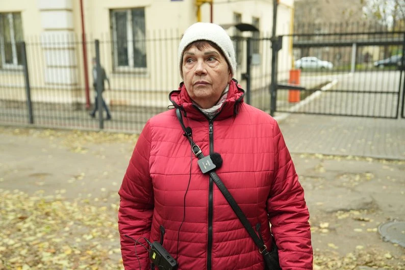 У Запоріжжі жителі прийшли до «Запоріжжяобленерго», вимагаючи дотримання графіків вимкнення світла