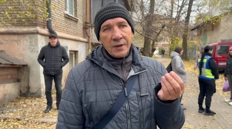 У Запоріжжі жителі прийшли до «Запоріжжяобленерго», вимагаючи дотримання графіків вимкнення світла