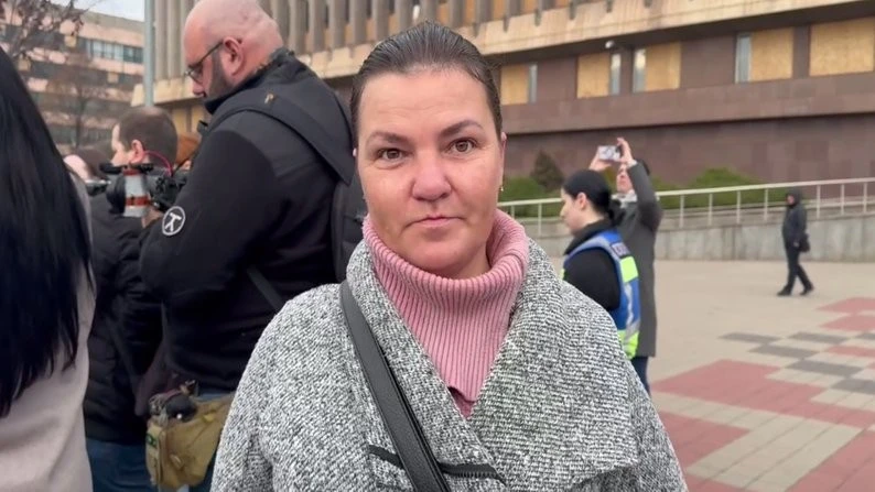 Запоріжці, незгодні з тривалими відключеннями світла, обговорили проблему з “Запоріжжяобленерго” та “Укренерго”