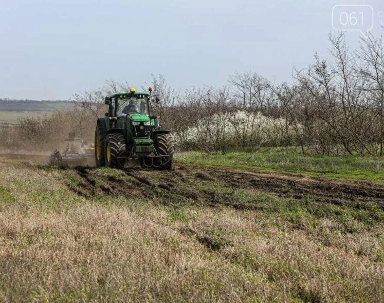 На Запоріжжі водій навантажувача, через дії якого загинув колега, отримав рік випробувального строку