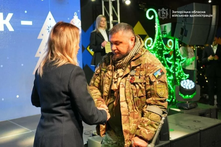 У Запоріжжі ветерани отримали житлові сертифікати перед новорічними святами