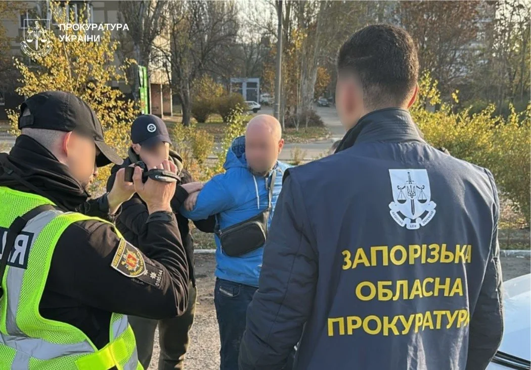 Із-під обстрілів на Запоріжжі вивезли родини з дітьми: евакуація тривала всю добу