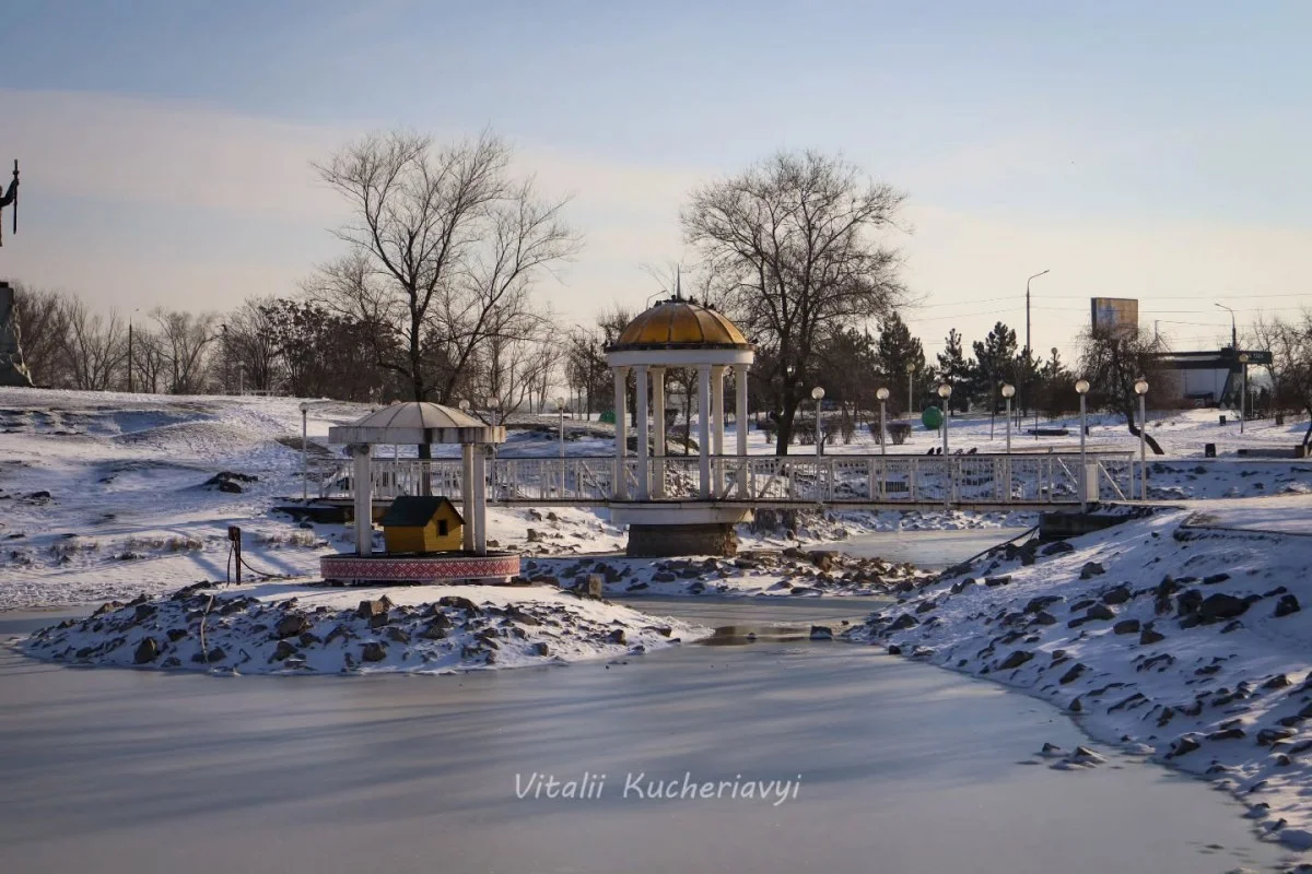 Морозний день зі снігом: якою буде погода в Запоріжжі 16 січня