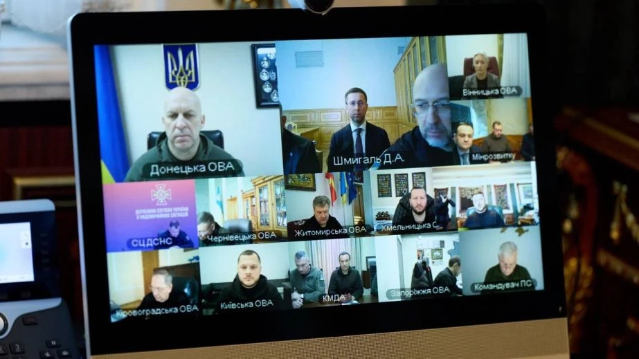 Місяць без комісій: ПриватБанк відкрив безкоштовне зняття готівки для бізнес-карток