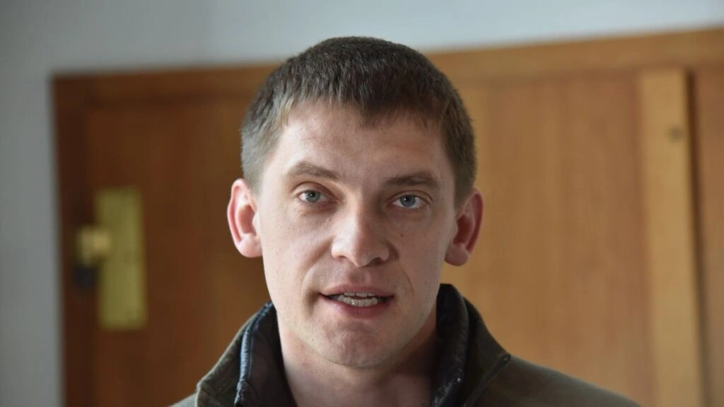 У Запоріжжі стартує експериментальна виставка: плівка, яка об’єднує фронт і тил