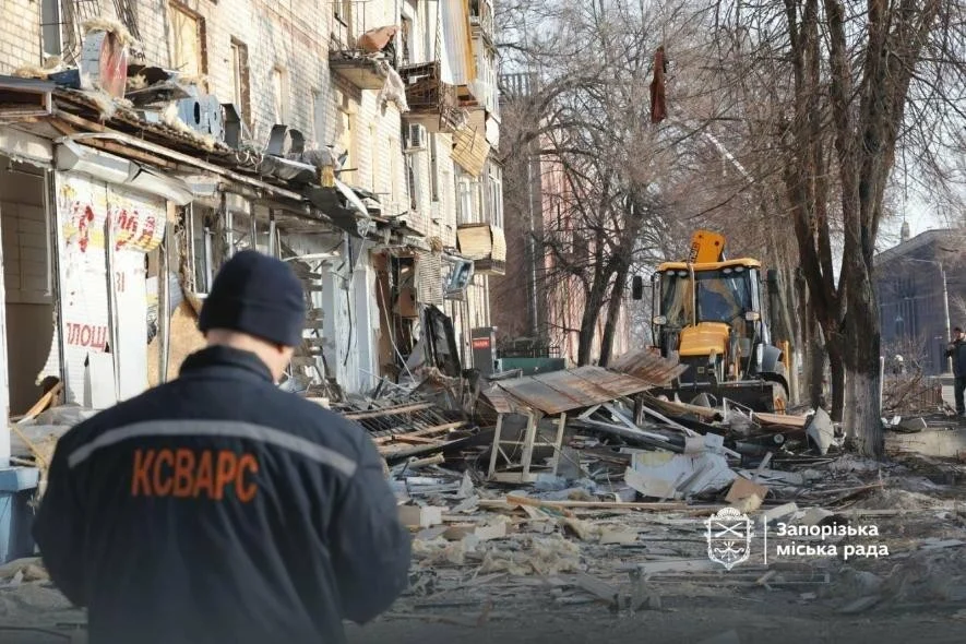 Міська влада підраховує збитки: у Запоріжжі після атак триває анкетування постраждалих