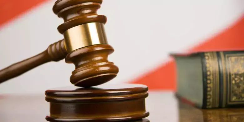Ніж у конфлікті на Південному: суд у Запоріжжі виправдав чоловіка, визнавши самооборону