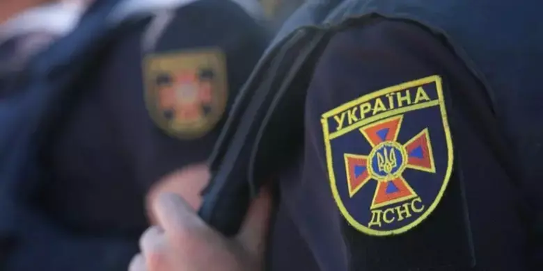 Пожежа на автозаправній станції та вилучення боєприпасів: ліквідація наслідків ворожих обстрілів на Запоріжжі