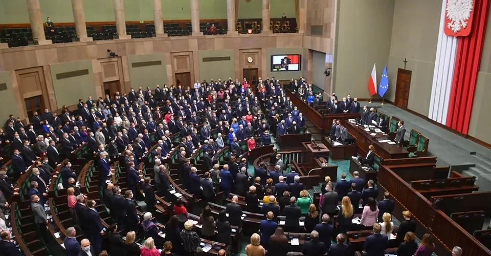 Польський Сейм застерігає від емоцій у відносинах з Києвом після скандалу з орденом Зеленського