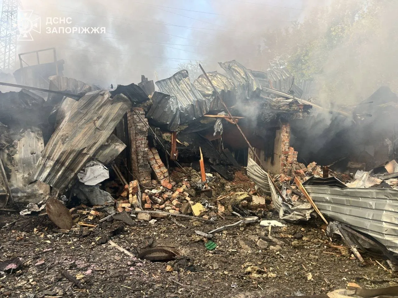 Російська авіація атакувала Запоріжжя: є постраждалі та руйнування
