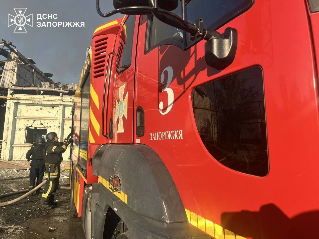 Російська авіація атакувала Запоріжжя: є постраждалі та руйнування