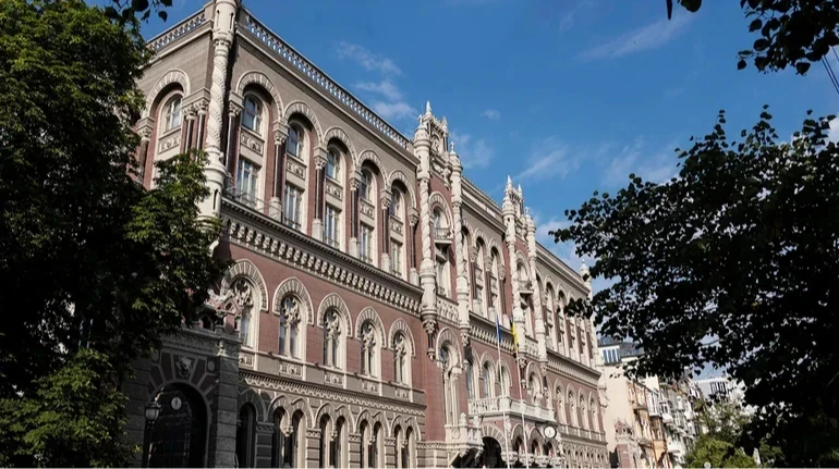 Фінансовий контроль по-новому: НБУ готує жорсткі обмеження для банківських переказів