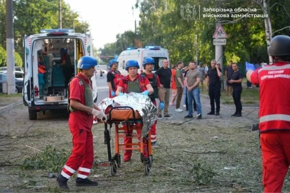 Трагедія у Запоріжжі – кількість поранених через ворожий авіаудар стрімко збільшується